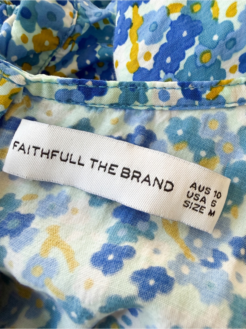 FAITHFULL THE BRAND • Bellavista Midi Dress in Lou Floral Print Blue - Picture 13 of 16